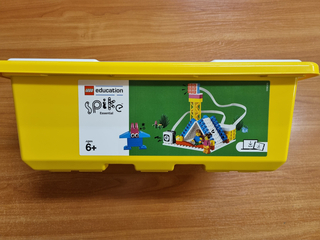 Zestaw klocków LEGO Education SPIKE Essential 1