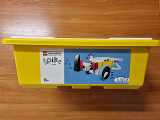 Zestaw klocków LEGO SPIKE Prime 1